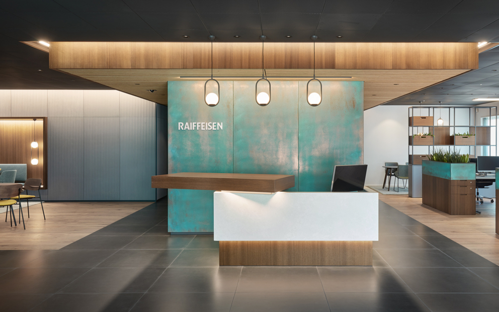 Bank_Innenarchitektur_Kundenempfang_Brandwall